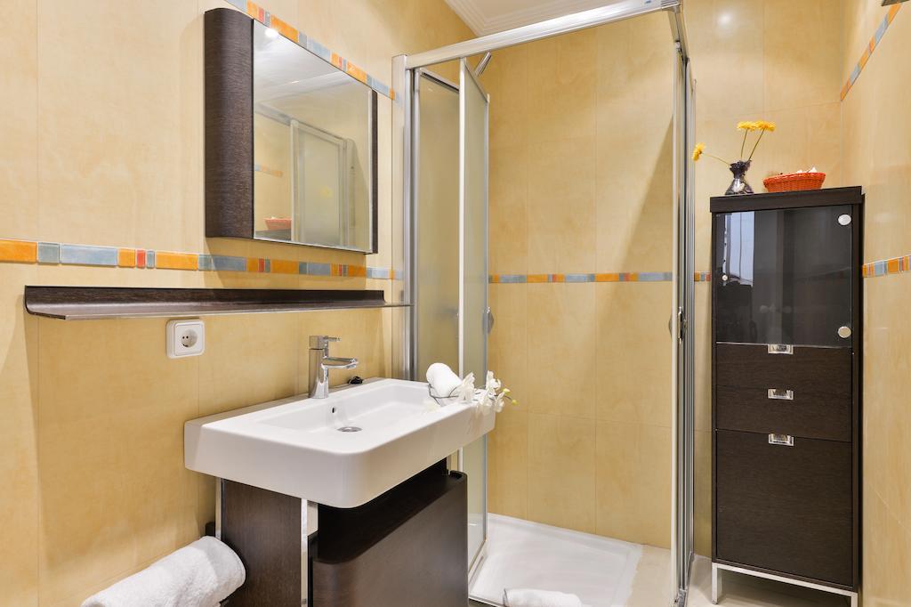 Villa Con Piscina Gigante Sant Francesc de s'Estany Zimmer foto